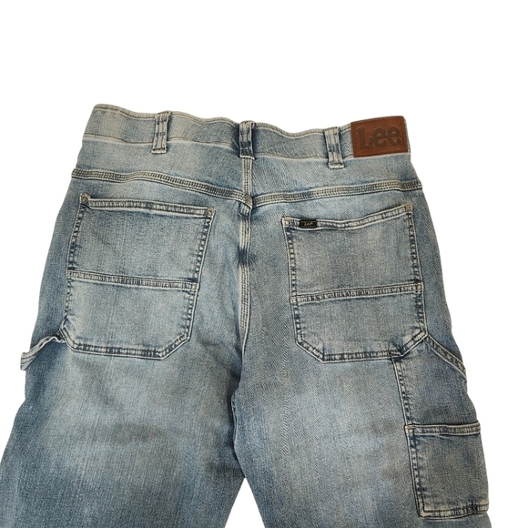 LEE Men's Extreme Motion Loose Fit Medium Wash Denim Blue Jeans Size 36x36 - Picture 7 of 14